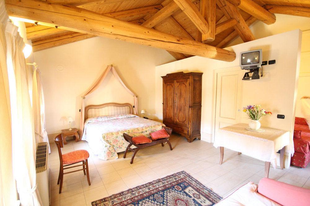 B&B Fior Di Farine La Morra Exteriér fotografie